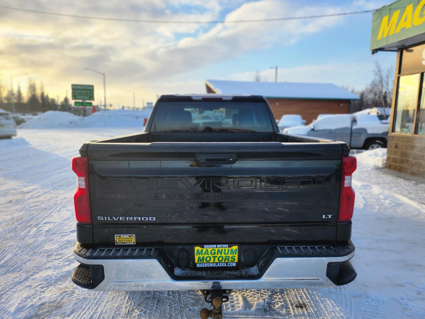 2020 Black /Black Chevrolet Silverado 1500 LT Double Cab 4WD (1GCRYDEDXLZ) with an 5.3L V8 OHV 16V engine, 6A transmission, located at 1960 Industrial Drive, Wasilla, 99654, (907) 274-2277, 61.573475, -149.400146 - Photo#5